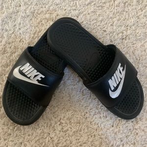 Women’s Nike slip ons